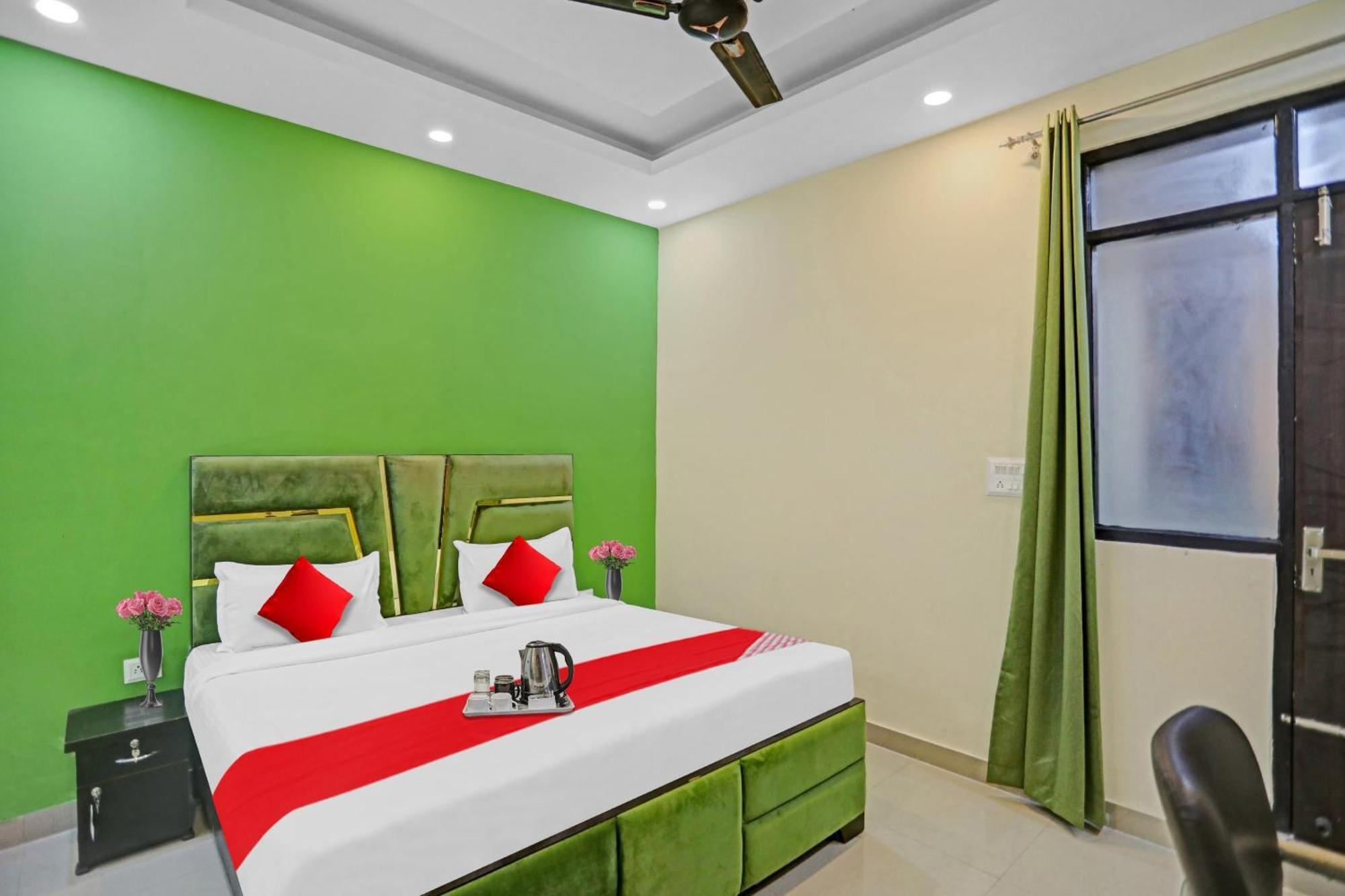 Flagship Grand Imperial Near Worlds Of Wonder Hotel Kalkaji Devi Luaran gambar